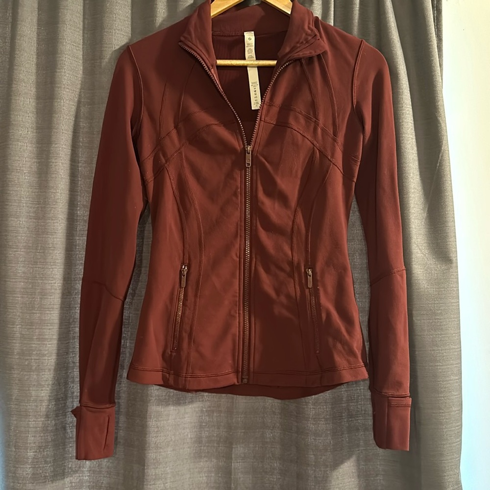 Lululemon Define jacket- Size 6